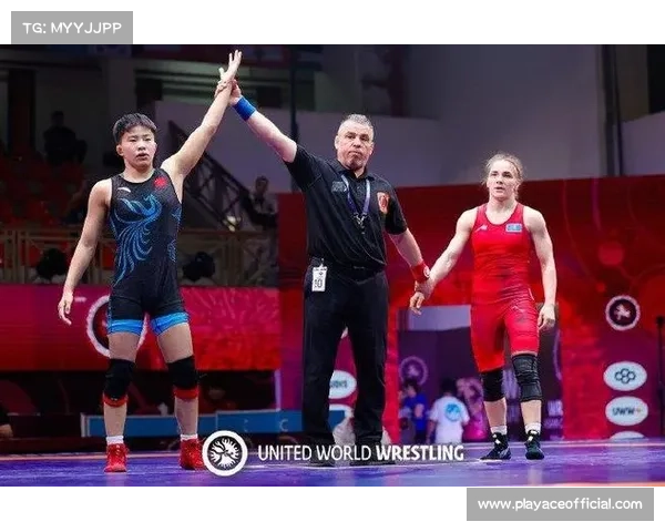 2025摔跤亚锦赛第三日中国队首金 李泽露勇夺女子68公斤级冠军 2025摔跤亚锦赛第三日中国队首金 李泽露勇夺女子68公斤级冠军