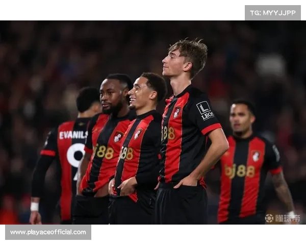 罗马诺曝哈维西蒙斯或夏季转会 多家英超俱乐部密切关注 罗马诺曝哈维西蒙斯或夏季转会 多家英超俱乐部密切关注