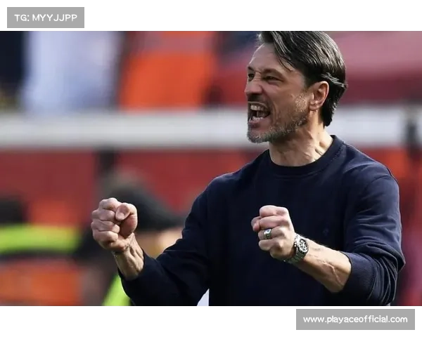 科瓦奇回应多特宫斗传闻 强调与管理层合作非常融洽 科瓦奇回应多特宫斗传闻 强调与管理层合作非常融洽