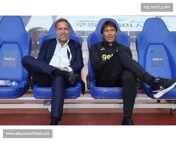 费拉拉:我相信孔蒂将继续执教那不勒斯未考虑回尤文或米兰 费拉拉:我相信孔蒂将继续执教那不勒斯未考虑回尤文或米兰