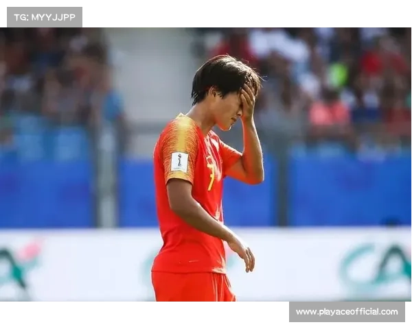 王霜训练状态曝光引发热议球迷期待她赛场上的精彩表现 王霜训练状态曝光引发热议球迷期待她赛场上的精彩表现