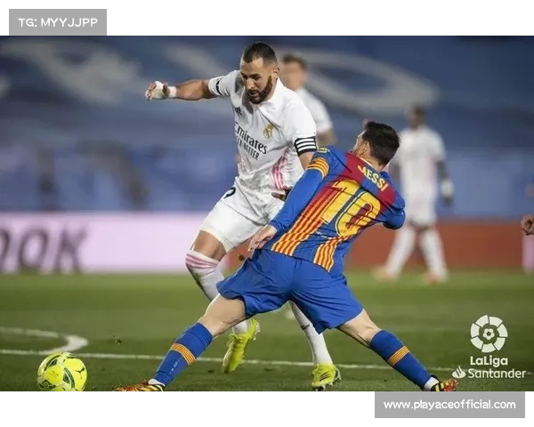 皇马争议判罚引发热议 苏炳添强烈不满表达立场 皇马争议判罚引发热议 苏炳添强烈不满表达立场