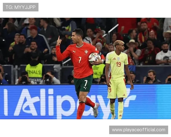 欧洲杯历史上第100球诞生这一刻成就传奇注定载入足球史册