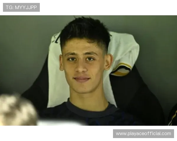 吕迪格盛赞居莱尔绝妙助攻令他轻松破门的赛后真情精彩解析全景版 吕迪格盛赞居莱尔绝妙助攻令他轻松破门的赛后真情精彩解析全景版