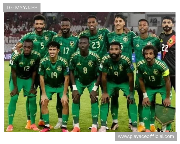 孙天宇积极适应高原环境,球队全力备战沙特迎接关键比赛 孙天宇积极适应高原环境,球队全力备战沙特迎接关键比赛